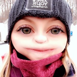 Meet your Posher, Danielle